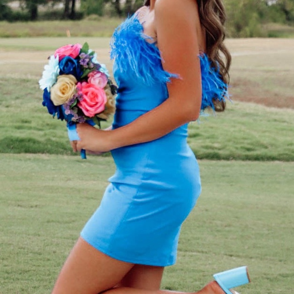 Blue Strapless Homecoming Dress